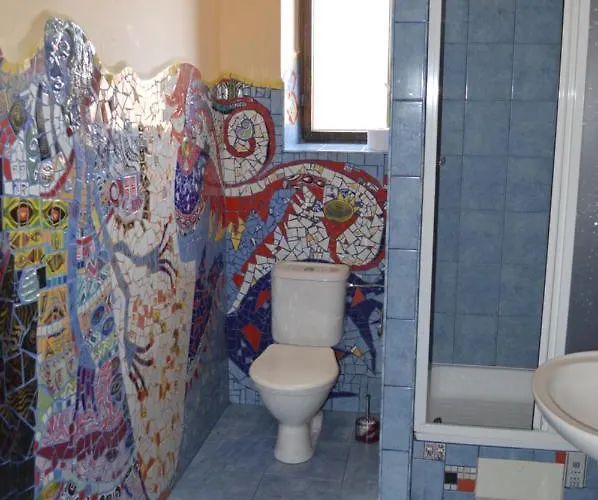 Medvedi Paseka בית הארחה